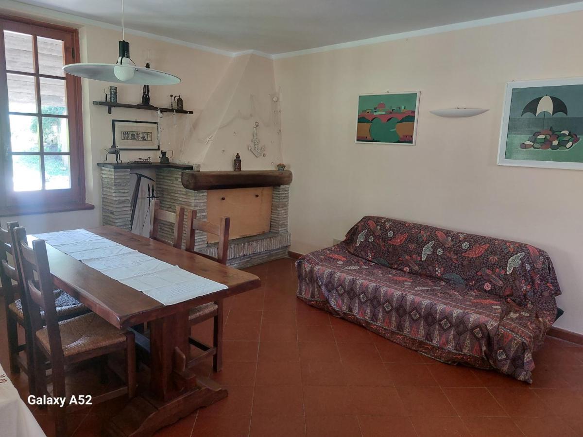 Apartamento Al Lago Nel Verde Piediluco Exterior foto