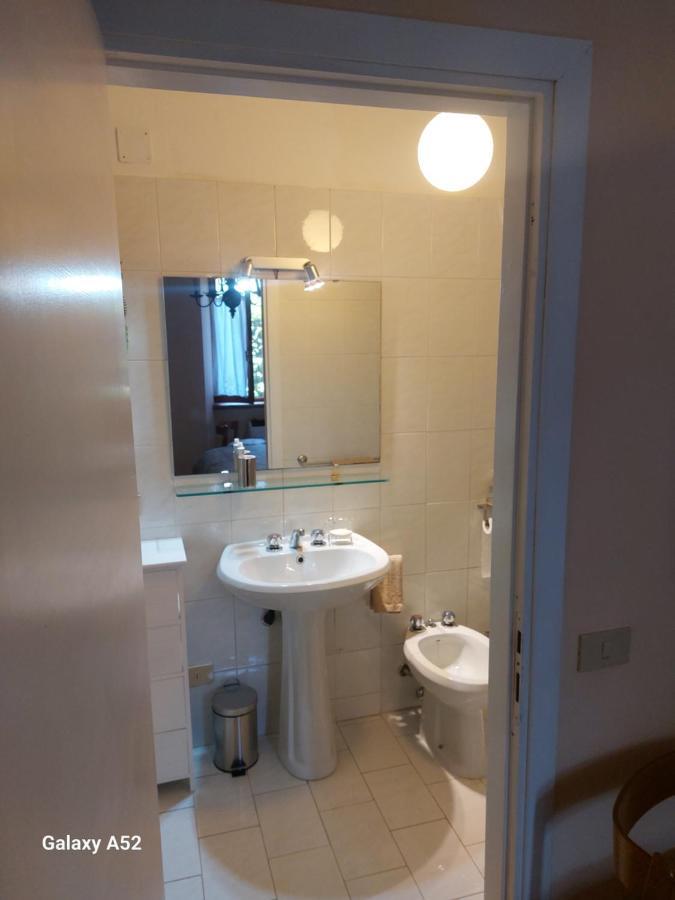 Apartamento Al Lago Nel Verde Piediluco Exterior foto